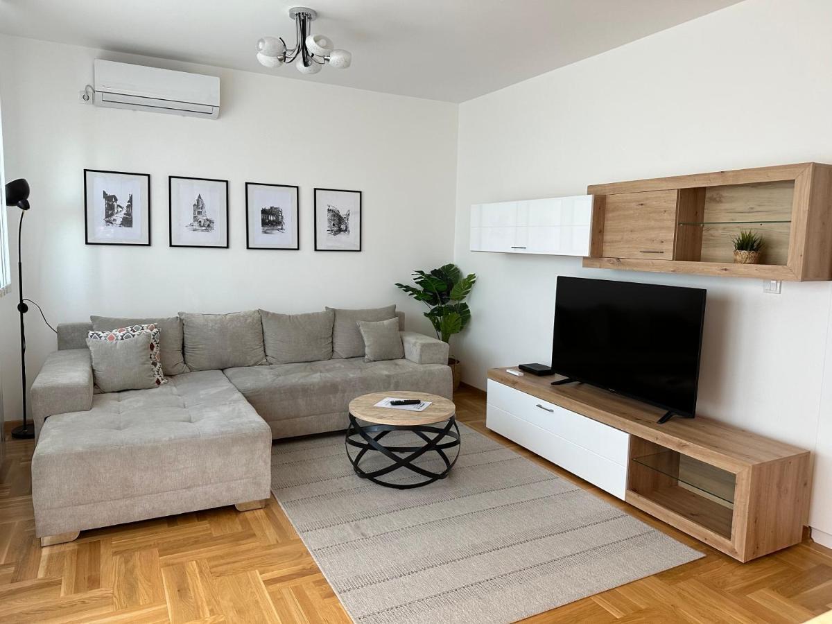 Apartment Aura Belgrad Exteriör bild